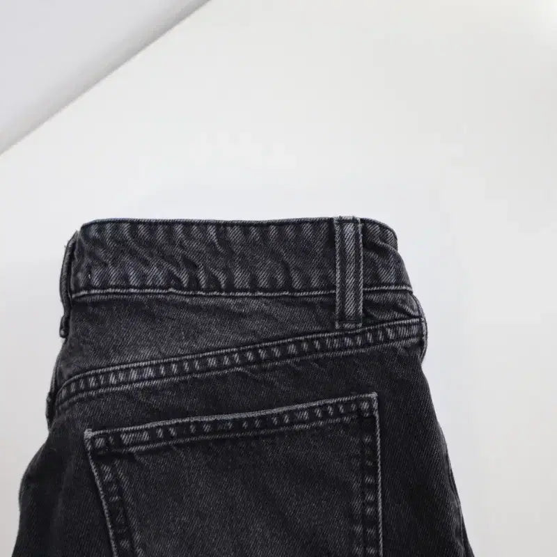 [BUNJANG] Zara Black Denim Jeans / 자라 흑청