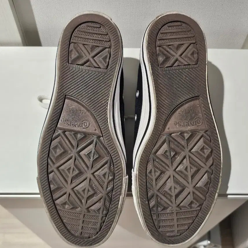 [SOLD OUT] 컨버스 척테일러 올스타 클래식 블랙 하이