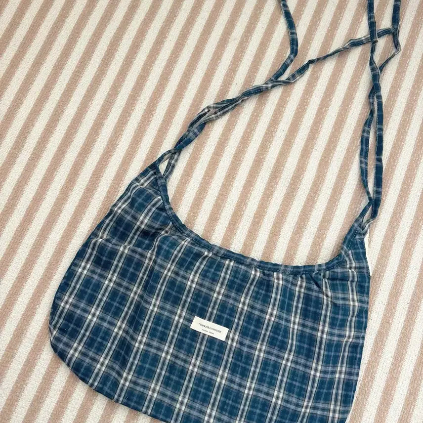 [BUNJANG] Blue Check Two-Way Crossbody Shoulder Eco Bag / 새상품) 블루체크 끈조절 크로스백겸 숄더에코백