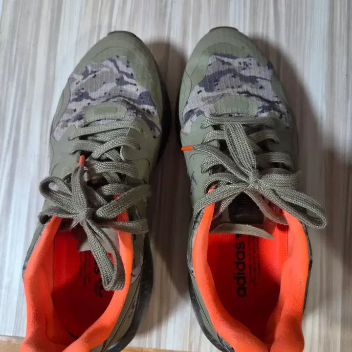 [BUNJANG] Adidas Camo/Orange Sneakers / 카모/오렌지색 운동화 아디다스