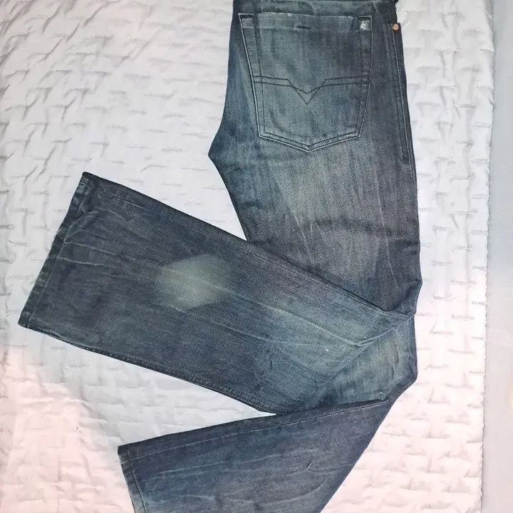 [BUNJANG] Diesel Washed Bootcut Denim Jeans / 디젤 워싱 데님 청바지 부츠컷