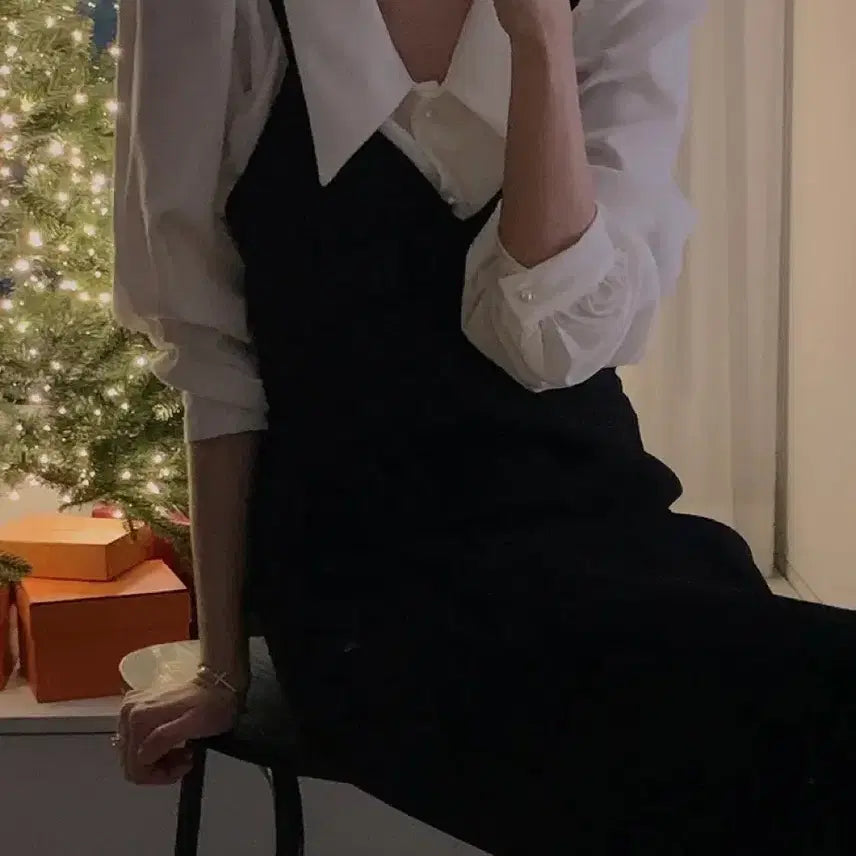 [BUNJANG] Dalt Glam Ivory Blouse / 달트 글램 블라우스(아이보리)