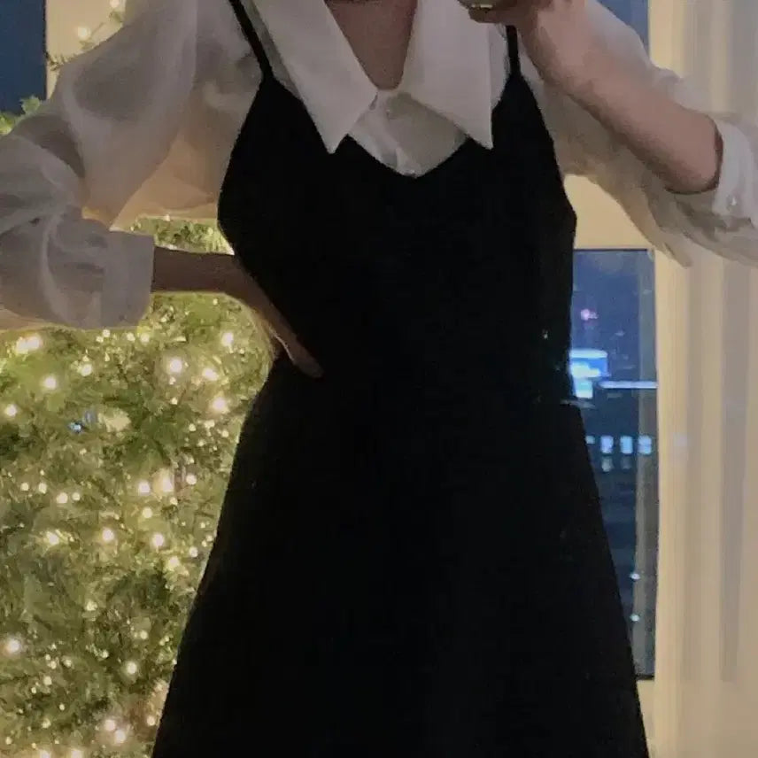 [BUNJANG] Dalt Glam Ivory Blouse / 달트 글램 블라우스(아이보리)