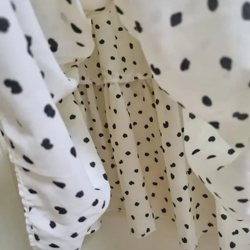 [BUNJANG] Beige Knit Vest &amp; Dot Long Dress Set / 니트조끼 도트 롱 원피스 세트