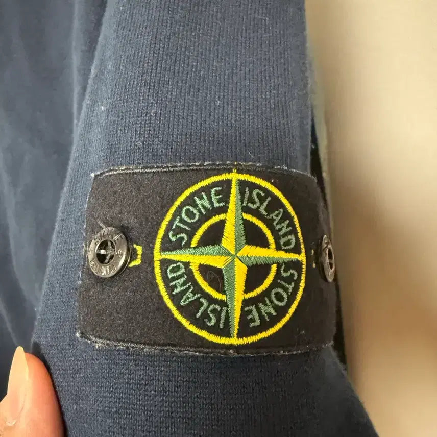 [BUNJANG] Stone Island Navy Knit Sweater / {A+/XXL} 25ss 스톤아일랜드 네이비 니트 백화점판