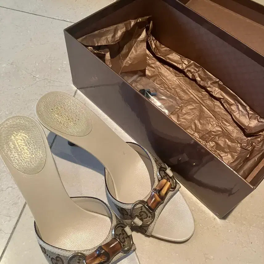 [BUNJANG] Gucci Mule Sandals / 구찌 샌들