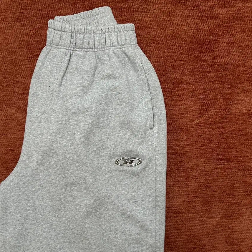 [BUNJANG] Born To Win Chrome B Training Pants (Size 1) / 본투윈 크롬 B 트레이닝 바지 1사이즈