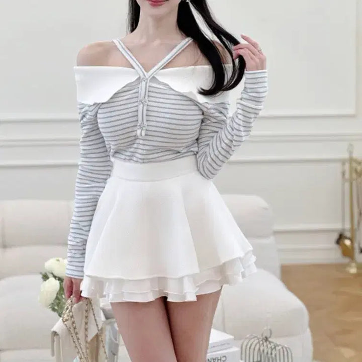 [BUNJANG] J.Z. Showroom Halter Shoulder Knit Top / 새상품 제이지쇼룸 홀터 숄더 니트탑