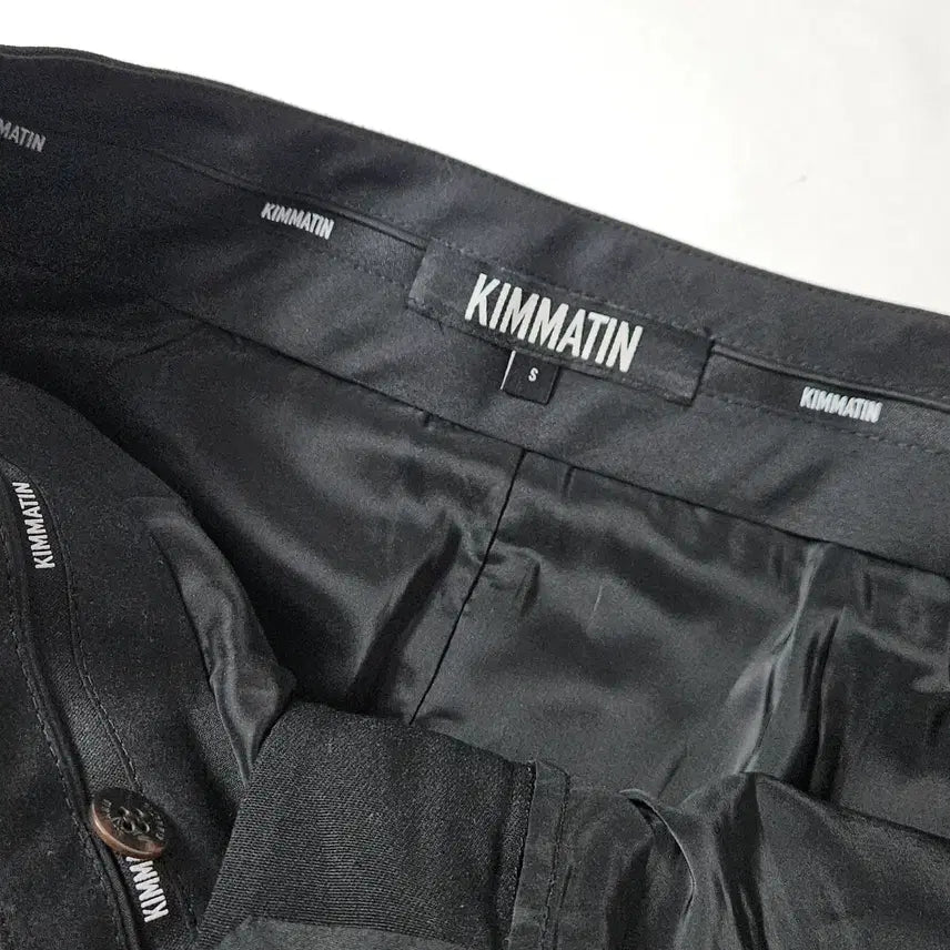 [BUNJANG] Matinkim 2024 Belted Tuck Point Skirt Pants - Size S / 마뗑킴 2024 벨티드 턱포인트 스커트 팬츠 S (거의 새상품)
