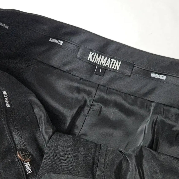 [BUNJANG] Matinkim 2024 Belted Tuck Point Skirt Pants - Size S / 마뗑킴 2024 벨티드 턱포인트 스커트 팬츠 S (거의 새상품)