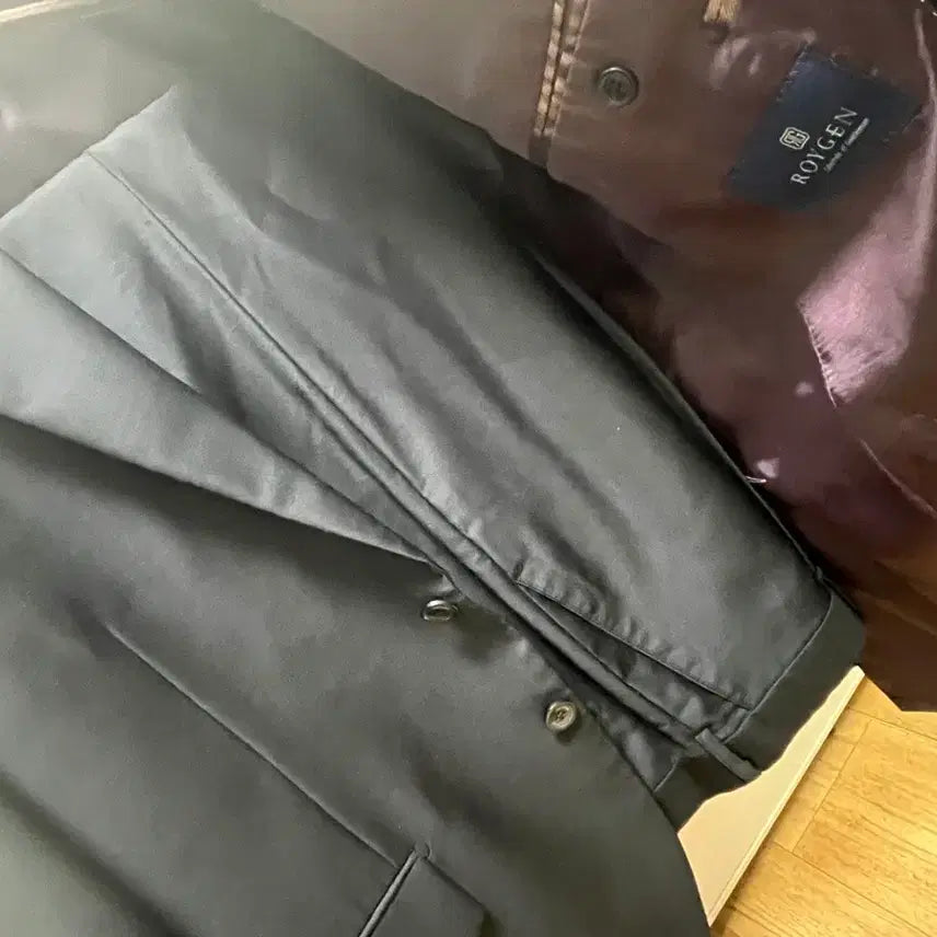 [BUNJANG] Loizen Black Suit Jacket and Pants Set (Size 88) / 로이젠 양복 남성 정장 블랙 자켓 바지 세트 88