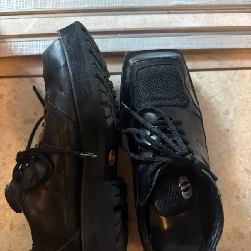 [BUNJANG] Sooeyur Shure Leo Black 275 Shoes / 쏘유레슈어 레오 블랙 275 팝니다
