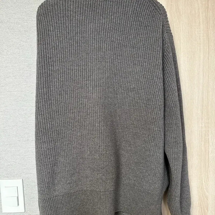 [BUNJANG] Uniqlo Crew Neck Full-Zip Cardigan Gray / [M] 유니클로 크루넥풀집가디건 그레이