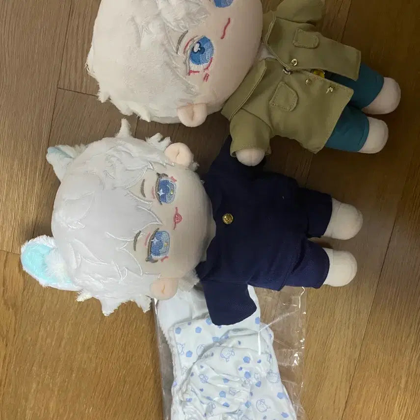 [SOLD OUT] 주술회전 고죠 솜인형 20cm