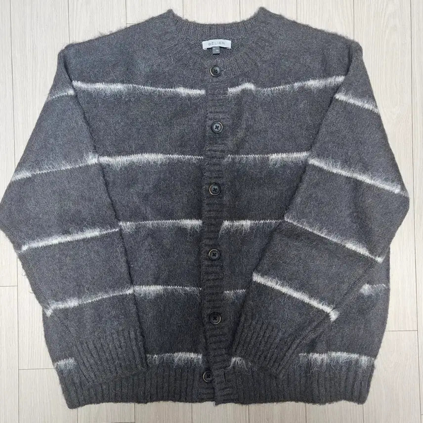 [BUNJANG] Vellie Brushed Tam Cardigan / 벨리에 브러쉬드 탐 가디건 04(100)