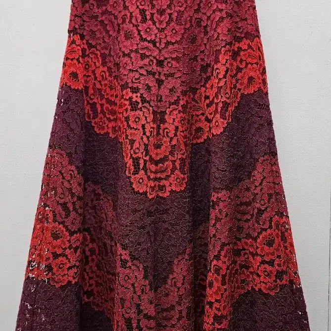 [BUNJANG] Sandro Lace A-Line Skirt / 산드로(Sandro)레드/버건디 레이스 A라인 스커트