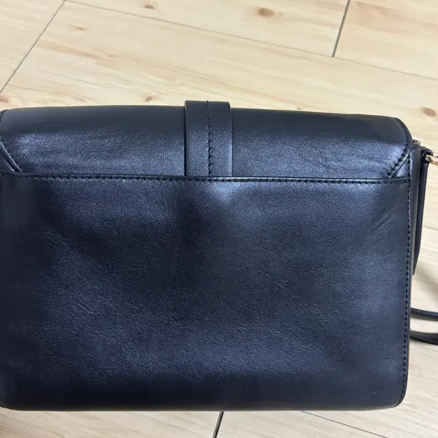 [BUNJANG] Beanpole Crossbody Bag / 빈폴 크로스백
