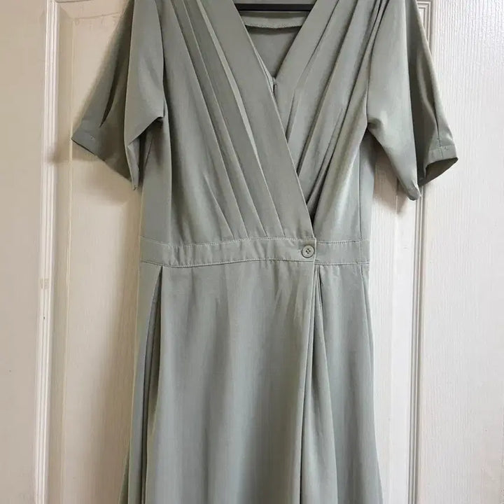[BUNJANG] Pleated Wrap Long Dress / 랩 플리츠 롱원피스