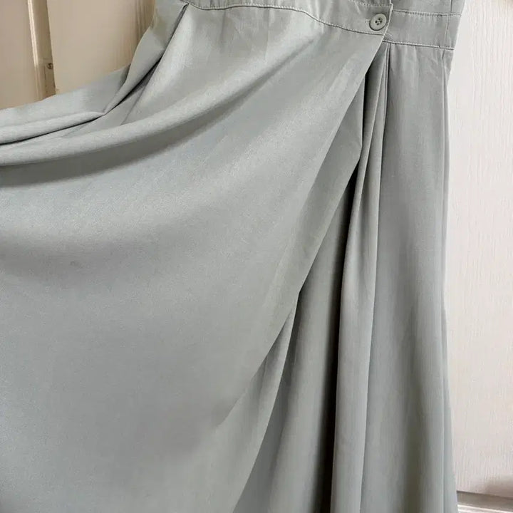 [BUNJANG] Pleated Wrap Long Dress / 랩 플리츠 롱원피스