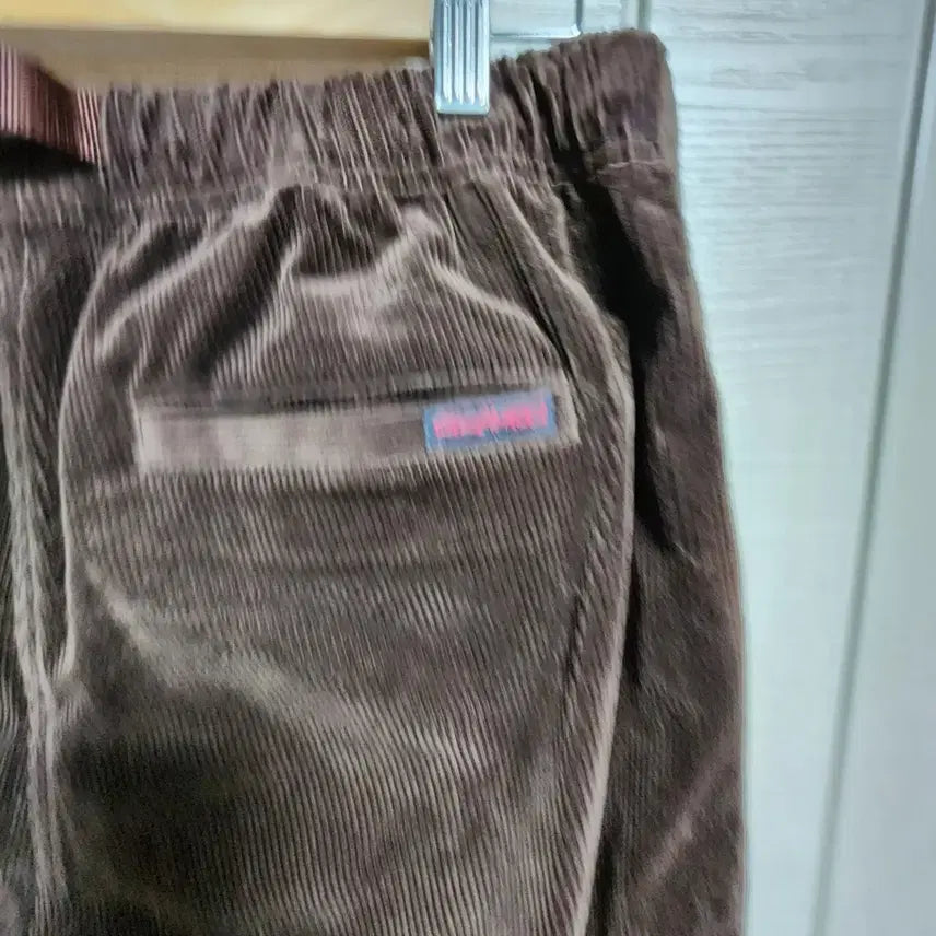 [BUNJANG] 그라미치 브라운 코듀로이 벨티드 골덴 팬츠 L / 그라미치 브라운 코듀로이 벨티드 골덴 팬츠 L