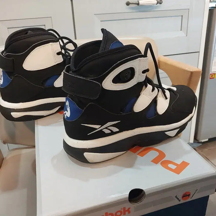 [BUNJANG] Reebok Pump Shaq Attaq 4 Orlando Magic Sneakers / 리복 펌프 샤크어택 4 250mm 올랜도 매직 컬러 택포59,000원