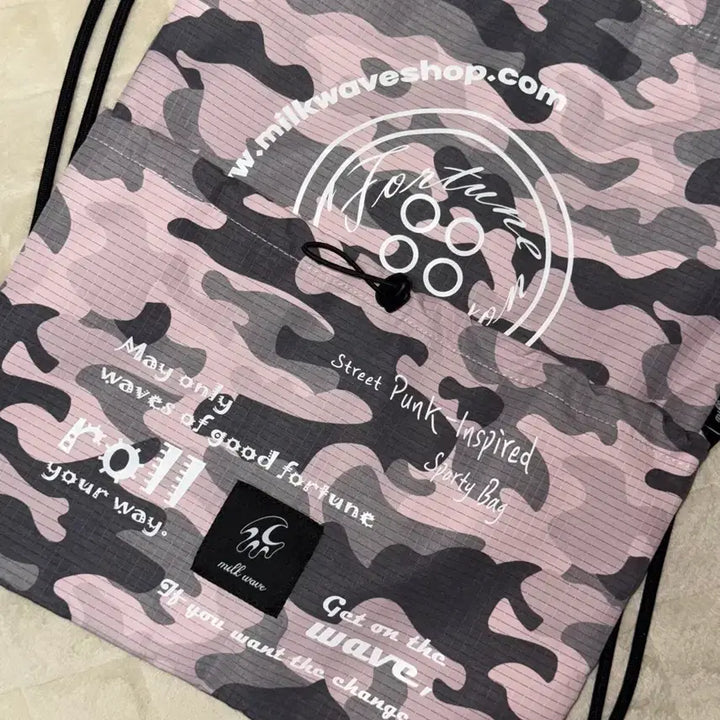 [SOLD OUT] 밀크웨이브 핑크 카모 스트링 백팩 짐색