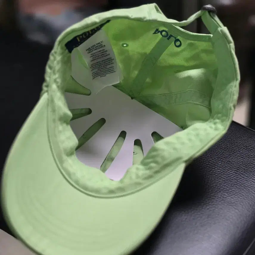 [BUNJANG] Polo Ralph Lauren Fluorescent Green Cotton Cap (Unworn) / 폴로 볼캡 형광그린 (미착용)