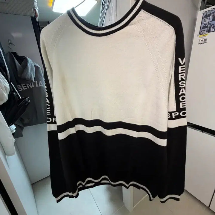 [BUNJANG] Versace Sport Knit Sweater / 베르사체 스포츠 니트 정품