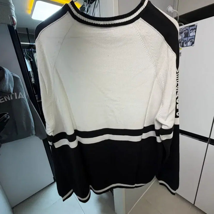 [BUNJANG] Versace Sport Knit Sweater / 베르사체 스포츠 니트 정품