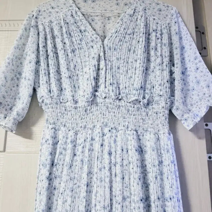 [BUNJANG] Flower Pleats Shirring Long Dress / 플라워 플리츠 셔링 롱 원피스