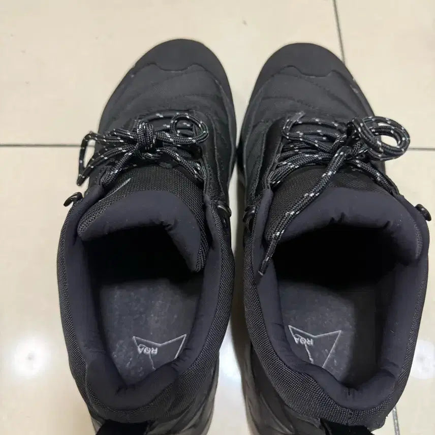 [BUNJANG] Roa Katarina Light 43 Shoes / 로아 카타리나 라이트 43