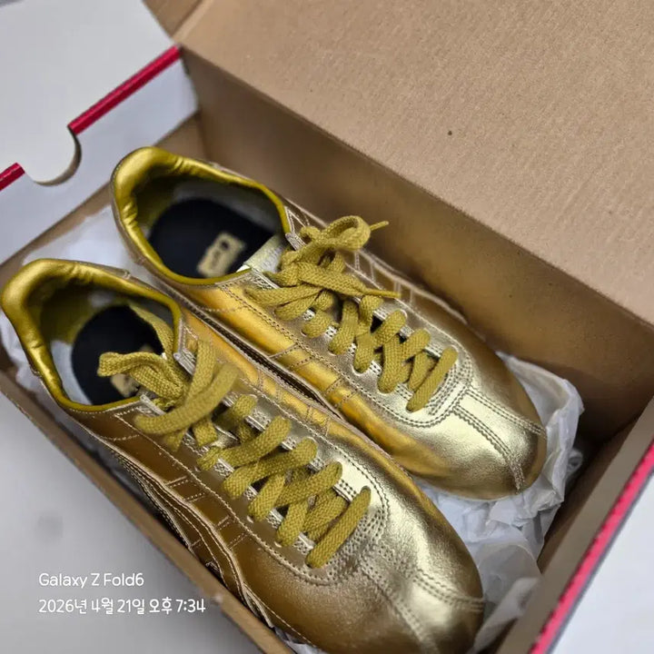 [BUNJANG] Onitsuka Tiger Runspark Gold Sneakers 245mm / 오니츠카타이거 런스파크 골드 스니커즈 245mm