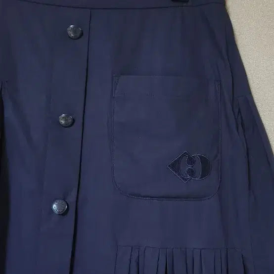 [SOLD OUT] 럭키슈에뜨  네이비 플리츠 스커트