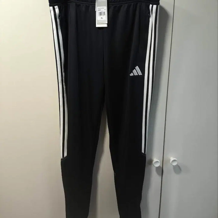 [BUNJANG] Adidas Aeroready Tiro23 Training Pants XL / 새거 35 XL 아디다스 에어로레디 티로23 트레이닝바지