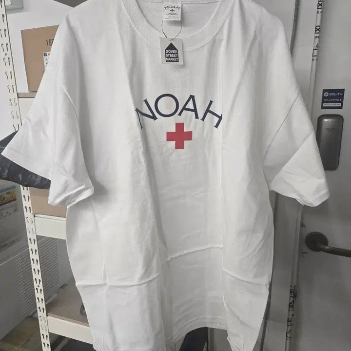[BUNJANG] Noah x Dover Street Market Collaboration T-Shirt XL / 노아 x 도버스트릿 마켓 티셔츠 XL 새제품