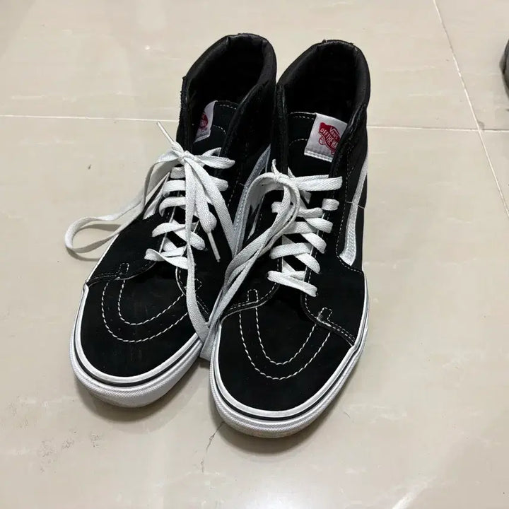 [SOLD OUT] 반스 스케이트 하이 블랙