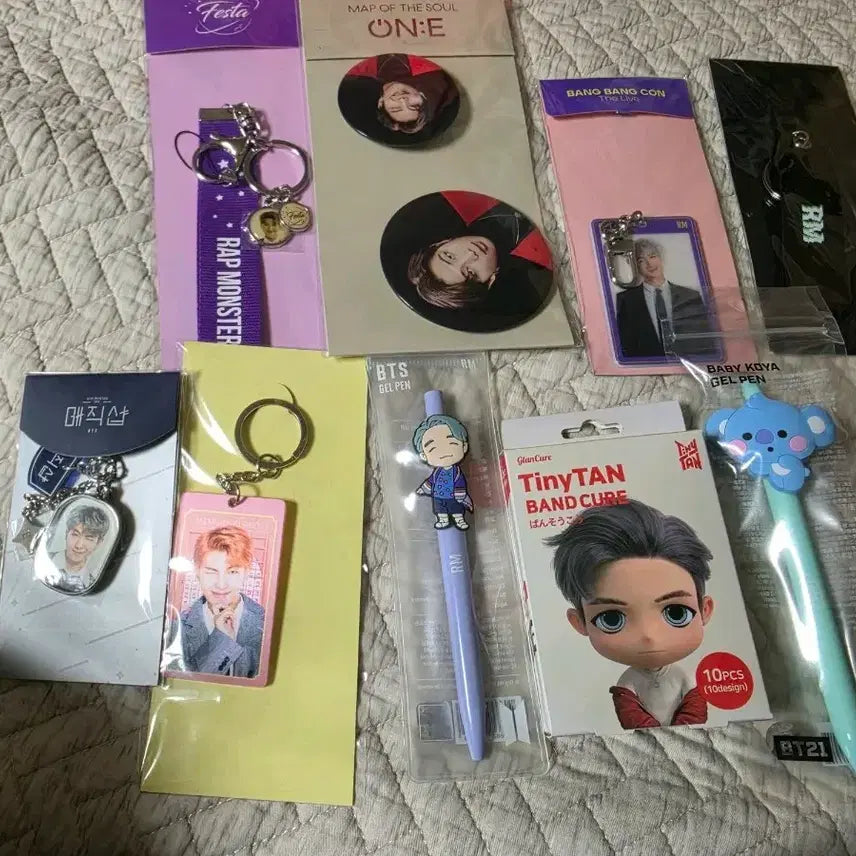 [BUNJANG] BTS RM Bundle Set Merchandise / BTS 방탄소년단 RM 공식 굿즈 일괄 양도