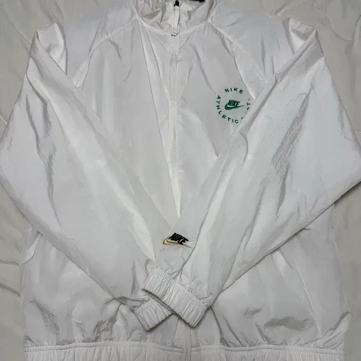 [BUNJANG] Nike White Windbreaker Jacket L / 나이키 화이트 바람막이 자켓 L