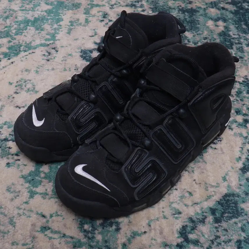 [BUNJANG] Supreme Nike Uptempo Black Sneakers / Supreme 슈프림 나이키 업템포 블랙 260