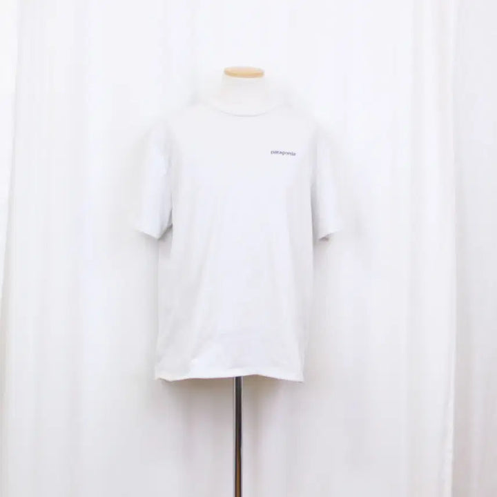 [BUNJANG] Patagonia Logo Graphic T-Shirt (XL) / [정품] 파타고니아 남성 로고 그래픽 반팔 라운드 티셔츠 (XL) 상상샵