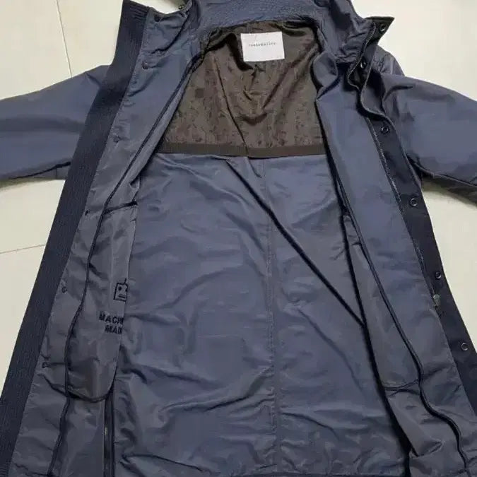 [BUNJANG] Custom Mellow Hooded Windbreaker Navy Size M / 커스텀 멜로우 바람막이