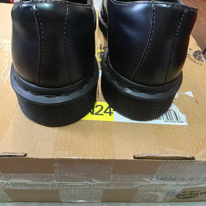 [BUNJANG] Dr. Martens 1461 Mono Black Shoes / 닥터마틴 1461 모노 블랙 uk7 260사이즈