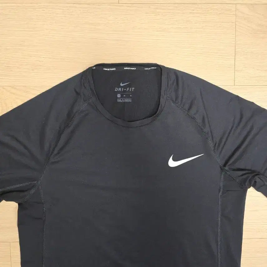 [BUNJANG] Nike Pro Long Sleeve Underlayer Top / 나이키 프로 긴팔 언더레이어 M(100)