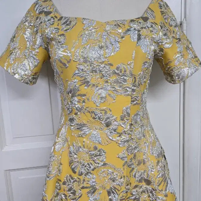 [BUNJANG] JE-IN Jacquard Dress Yellow Silver / JE-IN 제인 쟈카드 드레스