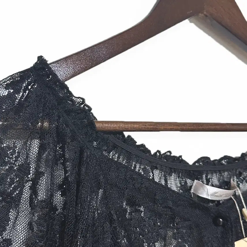 [BUNJANG] Vintage Lace Mesh Balloon Sleeve Crop Top / 일본빈티지 미사용시스루레이스망사벌룬셔크롭티블랙모리걸하구미룩갸루y2k히피
