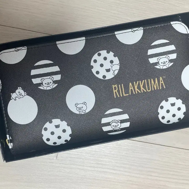 [BUNJANG] Rilakkuma Saffiano Long Wallet / 리락쿠마 지갑 장지갑