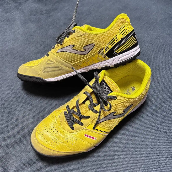 [BUNJANG] Joma Mundial TF Soccer Cleats / 조마 문디알 TF 260