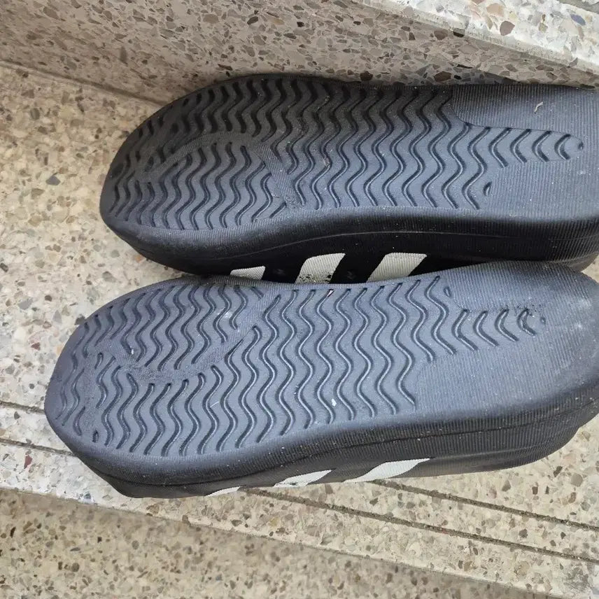 [BUNJANG] Adidas Adifom Superstar Black Slides / 아디다스 아디폼 슈퍼스타 블랙