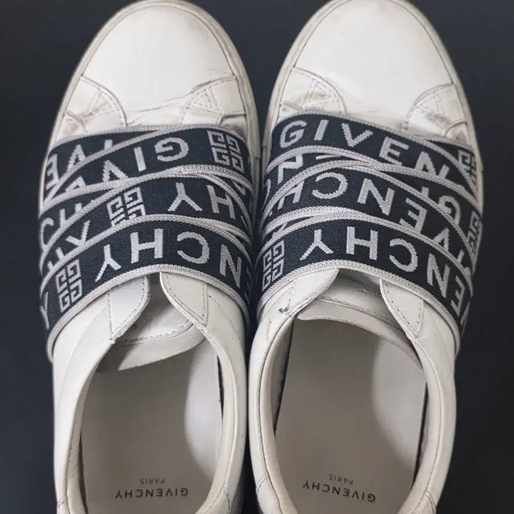 [BUNJANG] Givenchy White Logo Banned Sneakers / 지방시 화이트 로고 밴딩 스니커즈 240