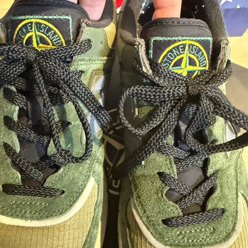 [BUNJANG] Stone Island x New Balance 574 Green Collaboration Sneakers / (285)스톤아일랜드 뉴발란스 574 그린